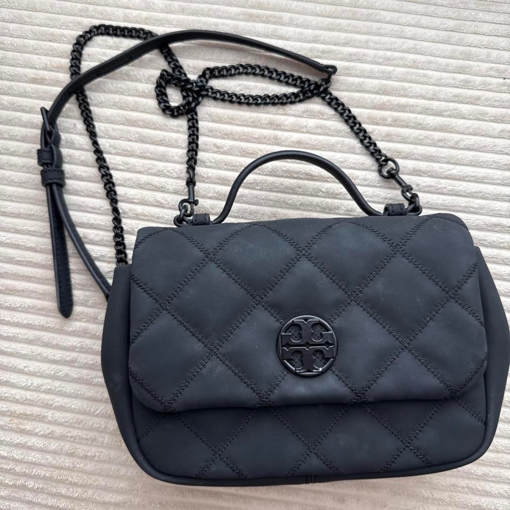 Tory Burch Willa matte top handle black bag with chain strap - Picture 2 of 5